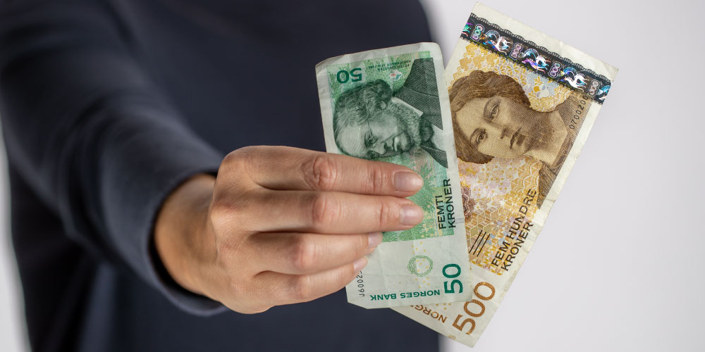 50- og 500-kronersedlene snart ugyldige